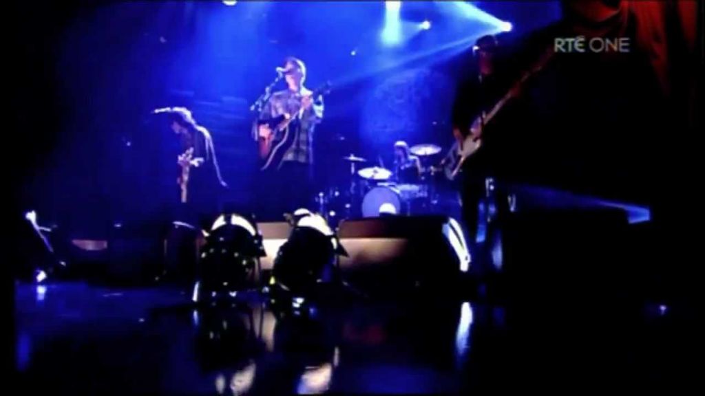 Fountains Of Wayne - Someone's Gonna Break Your Heart (RTE The Saturday Night Show)